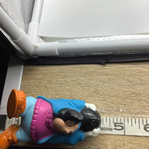 Vtg Goof Troop Pete Bowling Action Figure and Disney Goofy Figurine - Picture 6 of 7